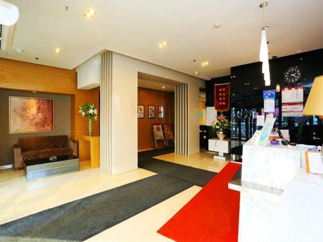 Jinjiang Inn Jilin Train Station West Square מראה חיצוני תמונה